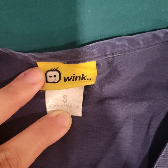 Used Wonderwink Scrub Top Size Small Faded Navy - Picture 2 of 6